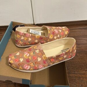 TOMS Alpargata in Rose Beige and Pumpkin Print